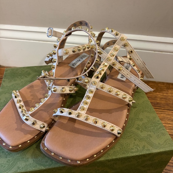 Steve Madden Gladiator Sandal in Nude Beige - Picture 1 of 4